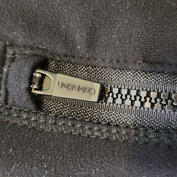 Calvin Klein Performance Stretch Jogger - Picture 7 of 15